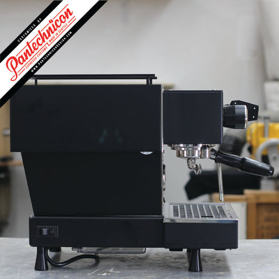 side view all black linea mini